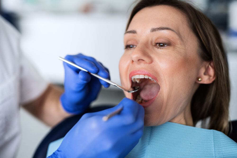第二大臼齒缺牙要怎麼處理？第二大臼齒植牙費用怎麼算？